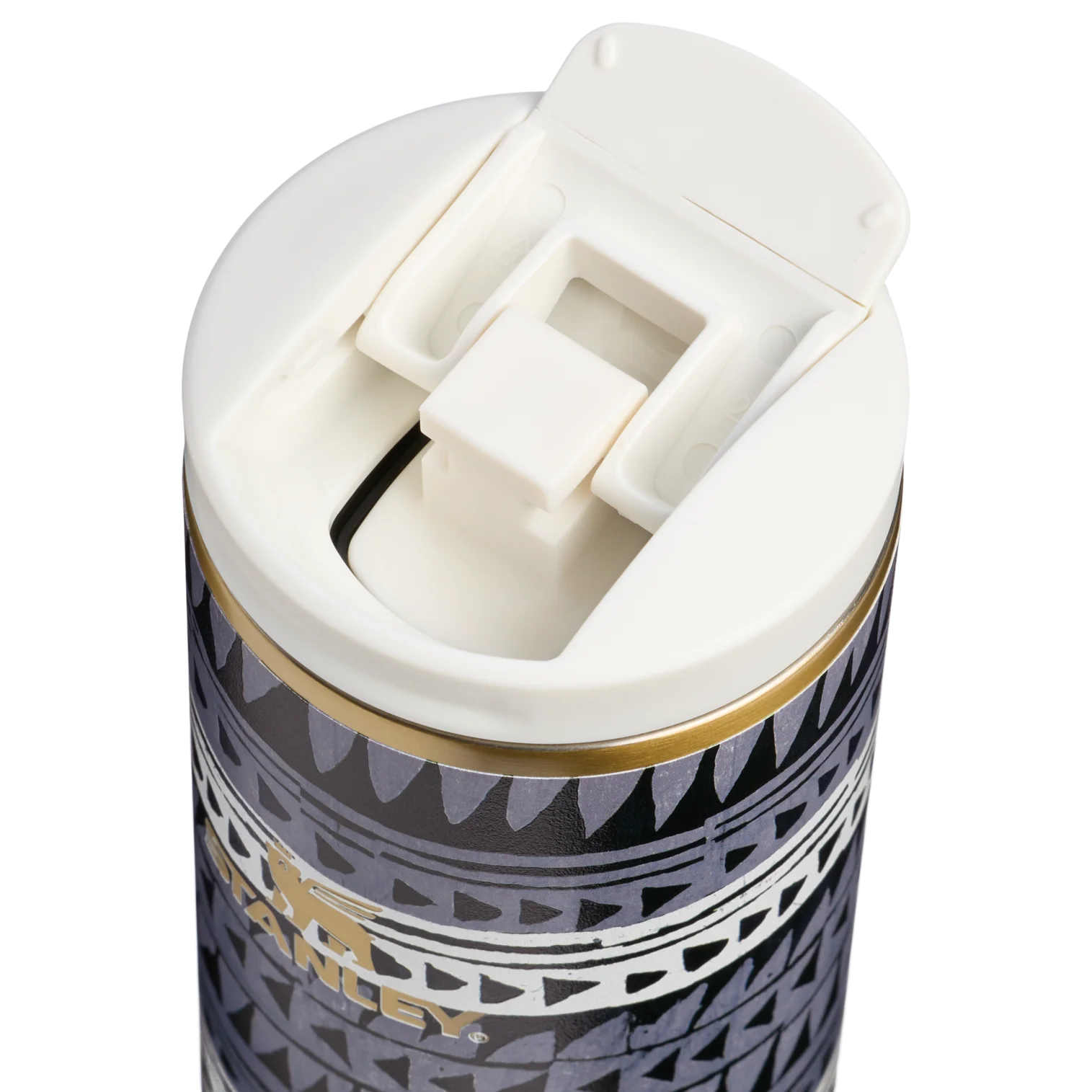 The Stanley 1913 x Nest AeroLight™ Transit Flip Top Mug | 16 OZ - Image 18